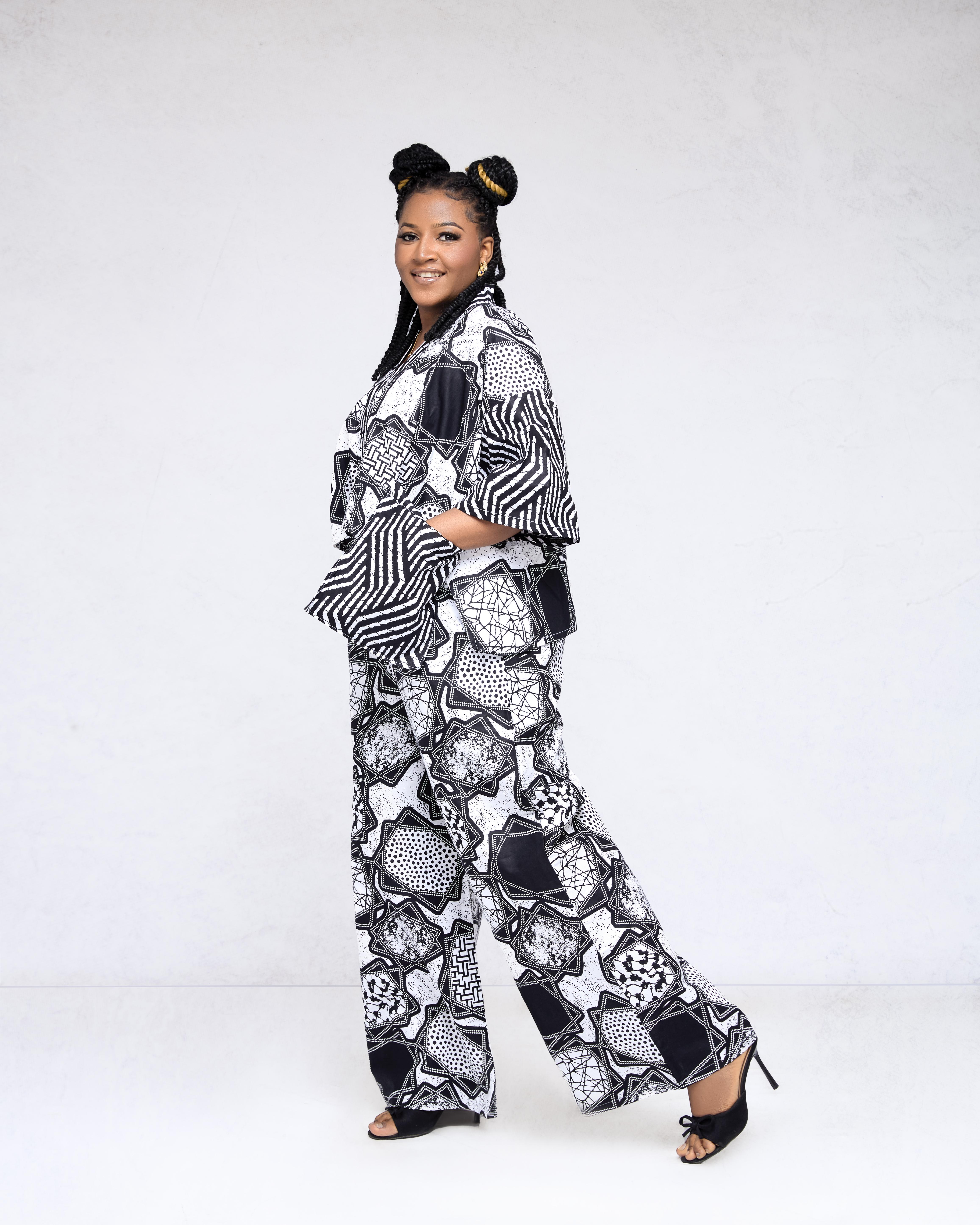 Nolya Monochrome — Ensemble deux pièces coton ciré noir & blanc