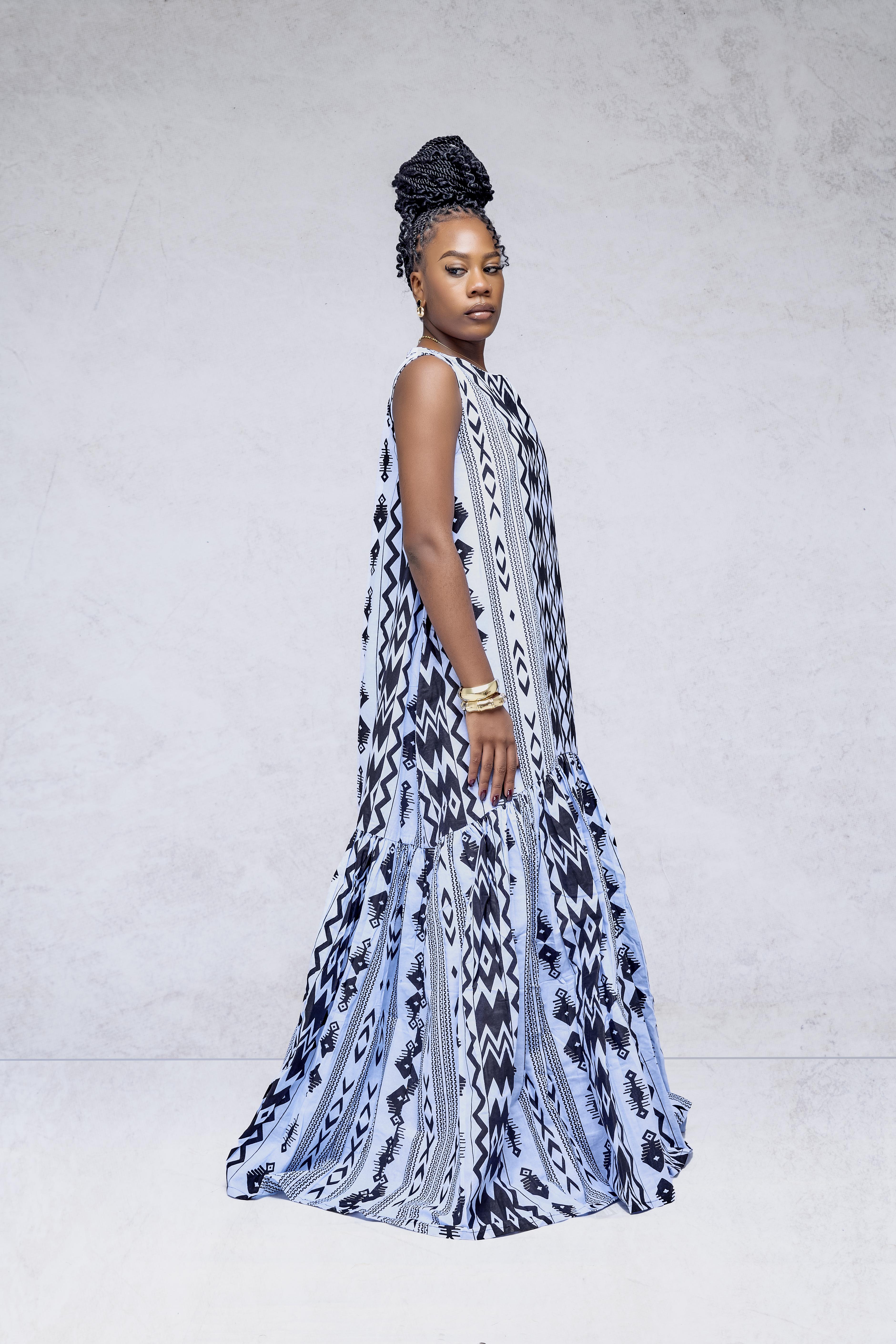 Nooréya — Robe Maxi Batik Bleu Nuit